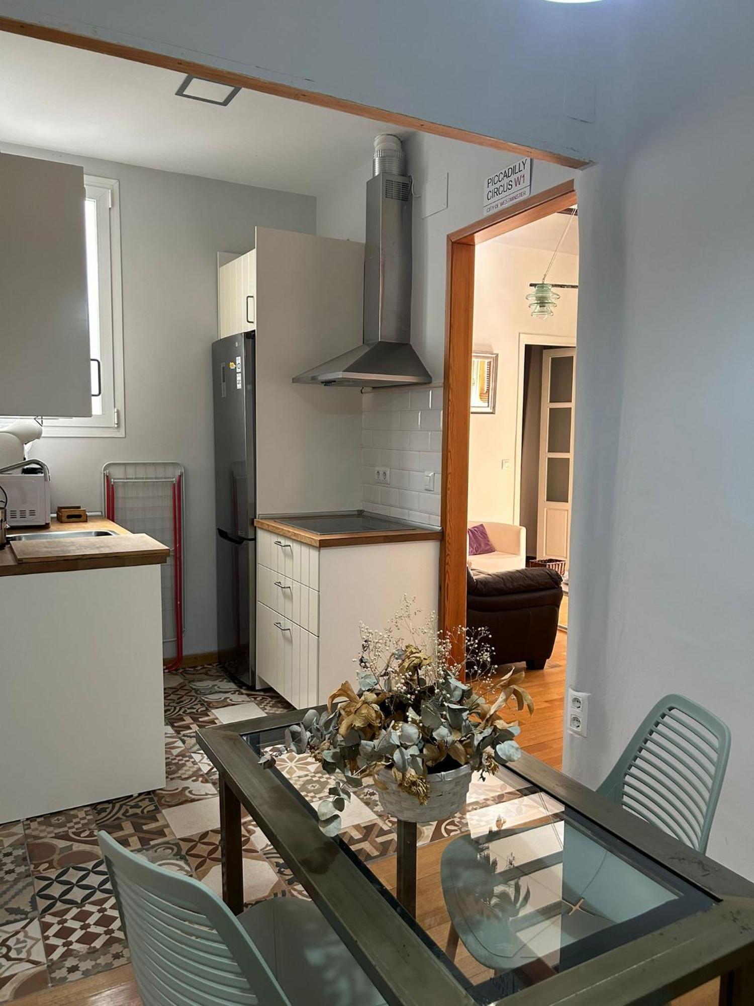 Апартаменты Beautiful And Bright- 1Bd 1Bth- Center Севилья Экстерьер фото